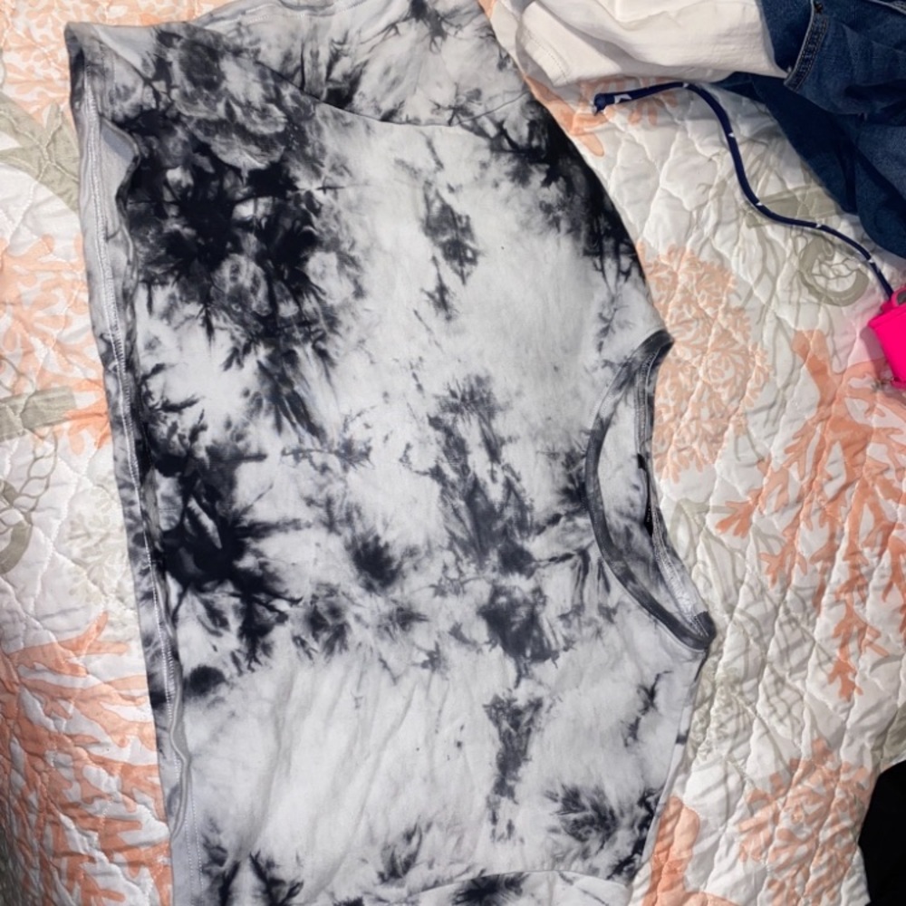Shein crop top
